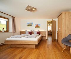 Schlafzimmer der Ferienwohnung Bergblick